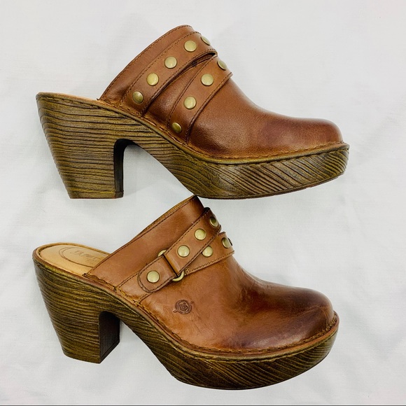 Born gold studded strap brown clogs - Picture 4 of 12